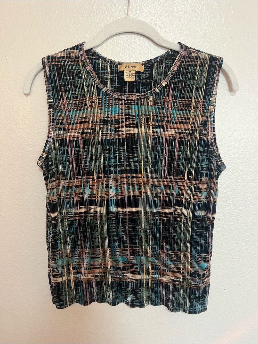 Vintage 90’s Plisse Tank- Black with Teal & Pink